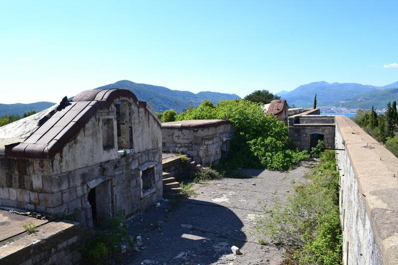 Villa Glamping Peninsula Lustica Rose Tivat Exterior foto
