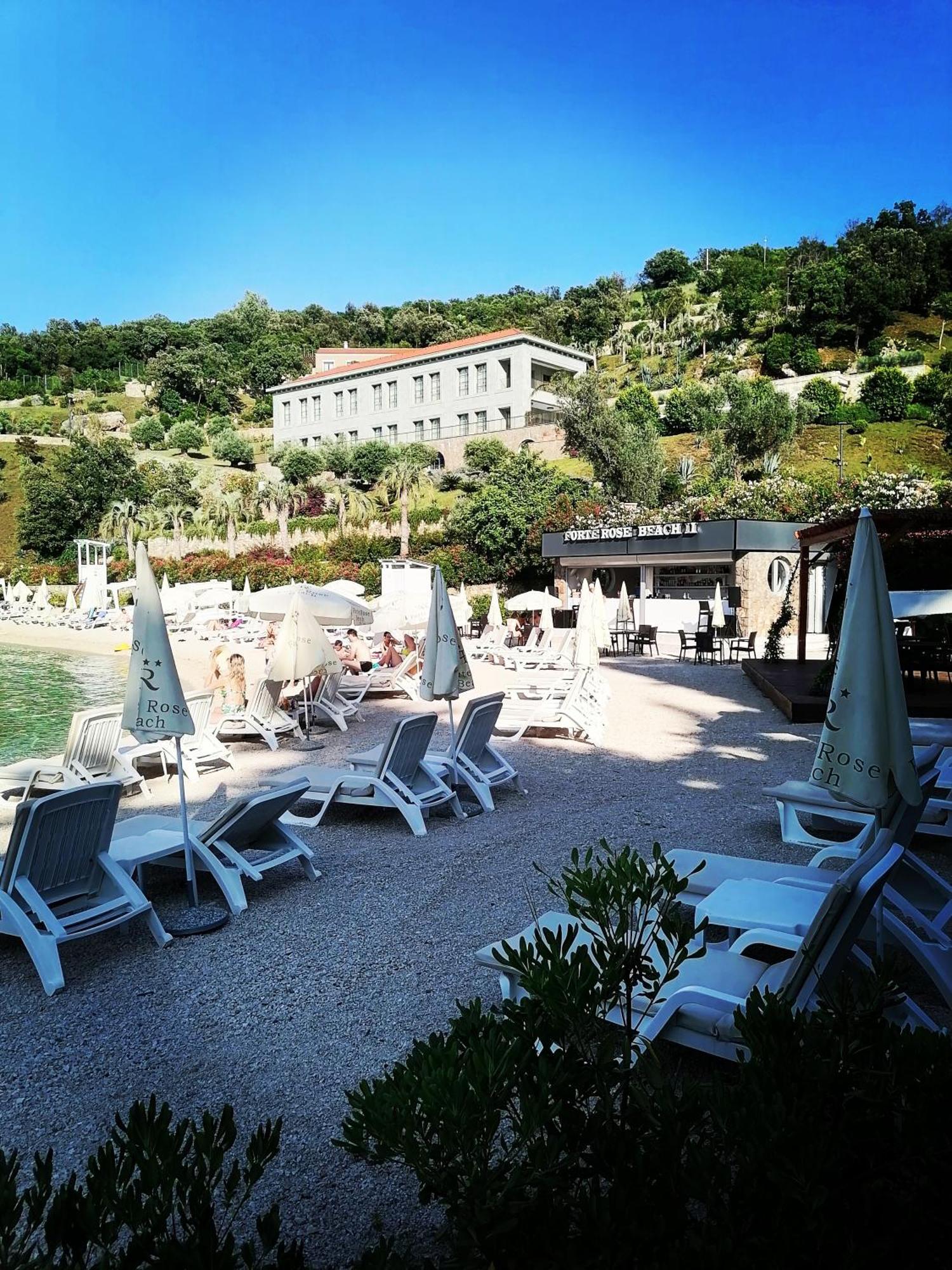 Villa Glamping Peninsula Lustica Rose Tivat Exterior foto